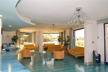 Hotel Club Cala Longa Montauro Bagian luar foto