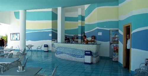 Hotel Club Cala Longa Montauro Bagian luar foto